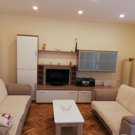מאקרסקה Apartment Anita מראה חיצוני תמונה