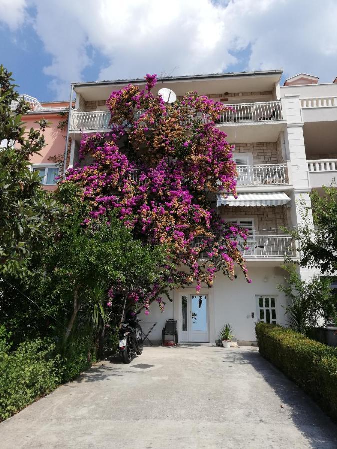 מאקרסקה Apartment Anita מראה חיצוני תמונה